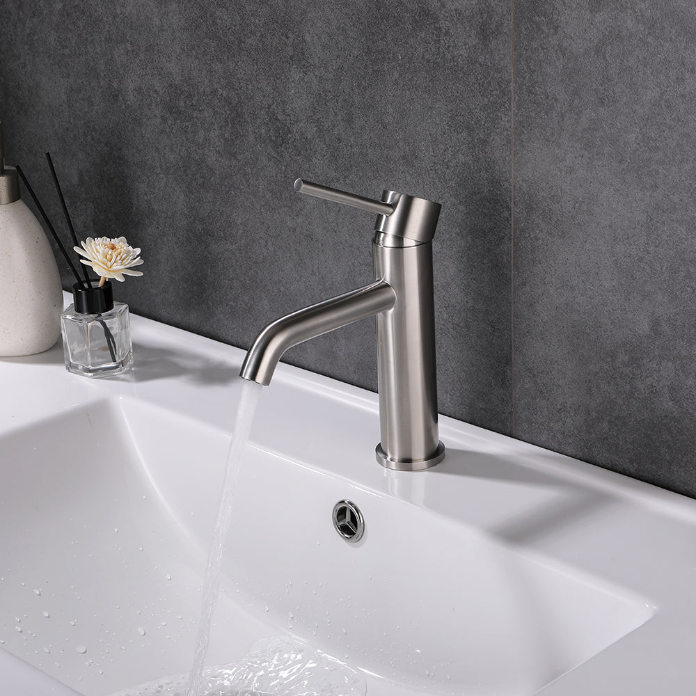 Robinet mitigeur lavabo thermostatique H18 cm acier brossé - Bellegno