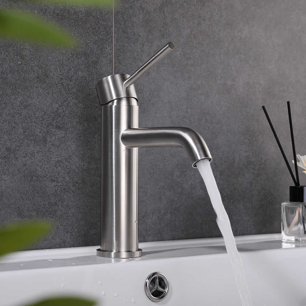 Robinet mitigeur lavabo thermostatique H18 cm acier brossé - Bellegno