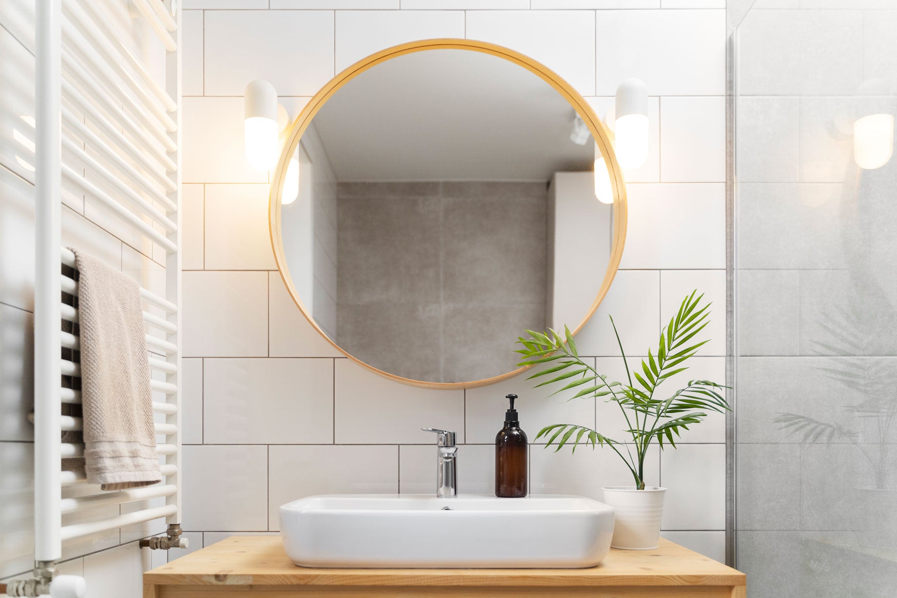 5 des raisons d'avoir une salle de bain design & pratique